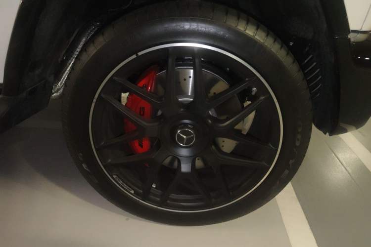 Used Mercedes-Benz G-Class AMG 2025 AMG G 63 Right Front Wheel Hub