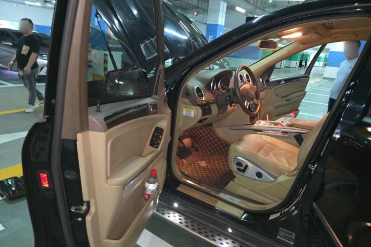 Used Mercedes-Benz GL-Class  Driver Seat