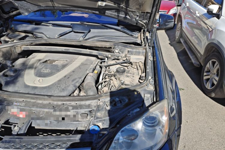 Used Mercedes-Benz GL-Class 2008 GL 550 4MATIC Engine Bay Left
