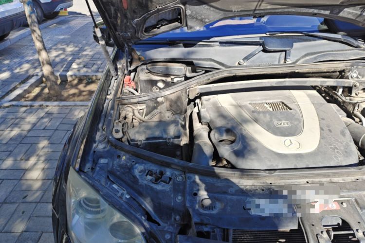 Used Mercedes-Benz GL-Class 2008 GL 550 4MATIC Engine Bay Right