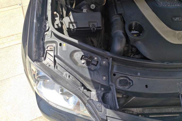 Used Mercedes-Benz GL-Class 2008 GL 450 4MATIC Prestige Edition Engine Bay Right