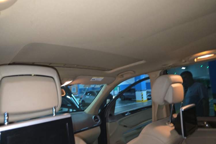 Used Mercedes-Benz GL-Class  Headliner