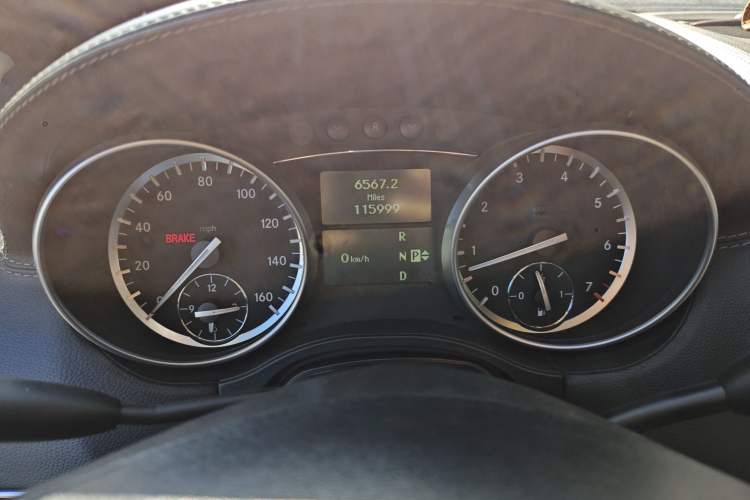 Used Mercedes-Benz GL-Class 2008 GL 550 4MATIC Instrument Cluster