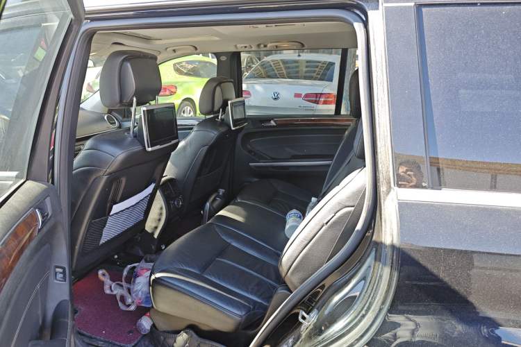 Used Mercedes-Benz GL-Class 2008 GL 550 4MATIC Left Rear Seat