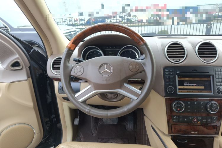 Used Mercedes-Benz GL-Class 2008 GL 550 4MATIC Steering Wheel