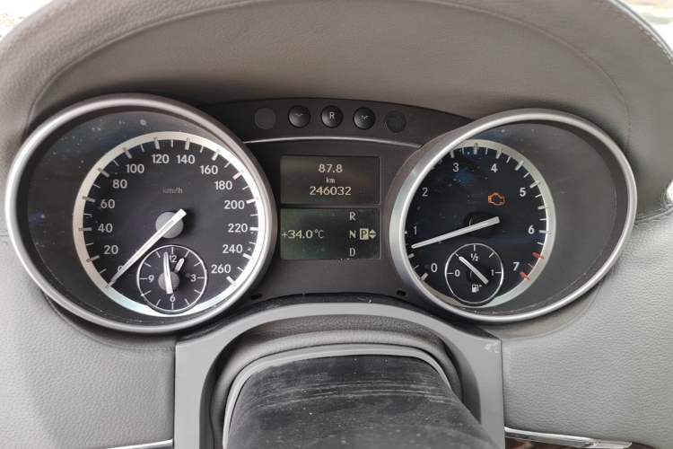 Used Mercedes-Benz GL-Class 2008 GL 450 4MATIC Prestige Edition Instrument Cluster