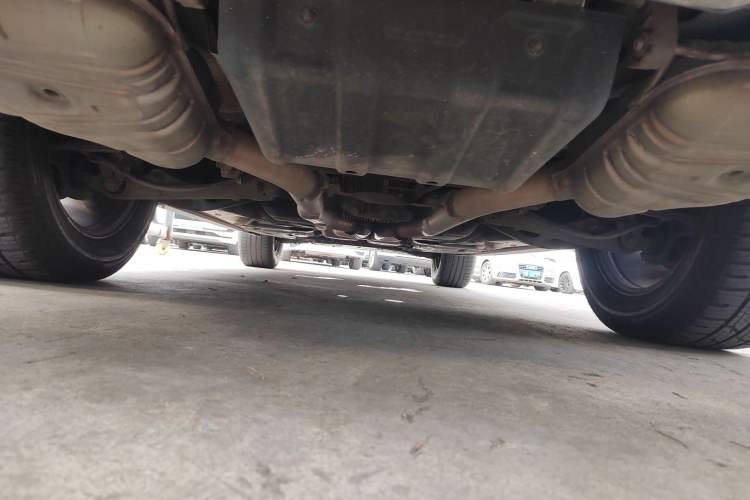 Used Mercedes-Benz GL-Class 2008 GL 450 4MATIC Classic Model Chassis Rear
