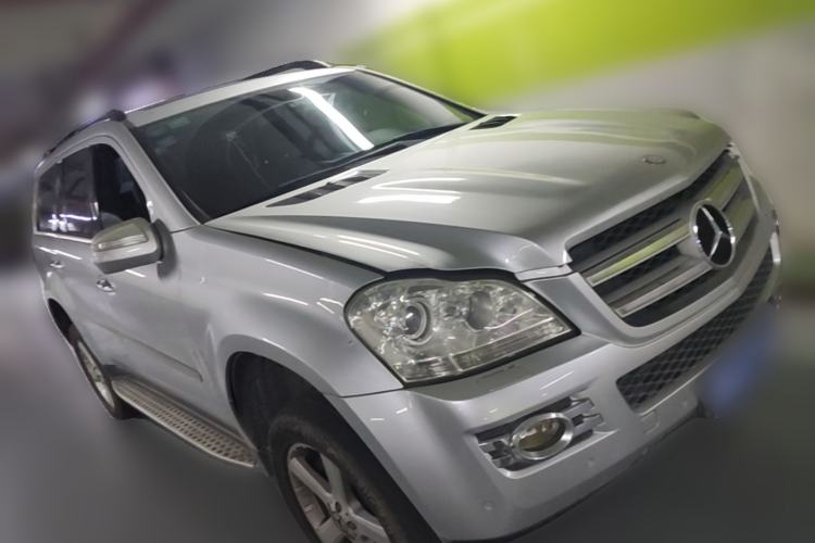 Used Mercedes-Benz GL-Class 2008 GL 450 4MATIC Prestige Edition Front Right 45 Deg