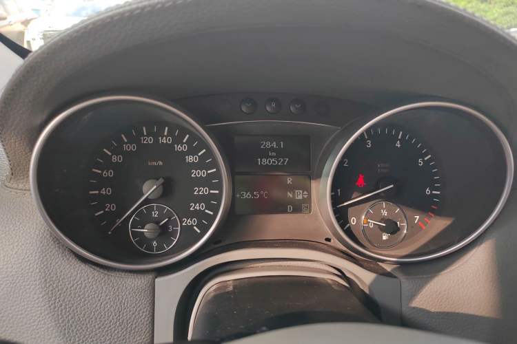 Used Mercedes-Benz GL-Class 2008 GL 450 4MATIC Classic Model Instrument Cluster