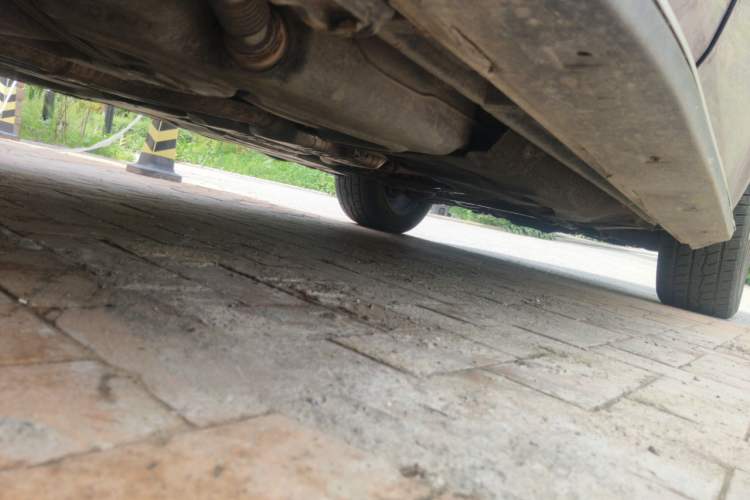 Used Mercedes-Benz GL-Class  Chassis Front Right