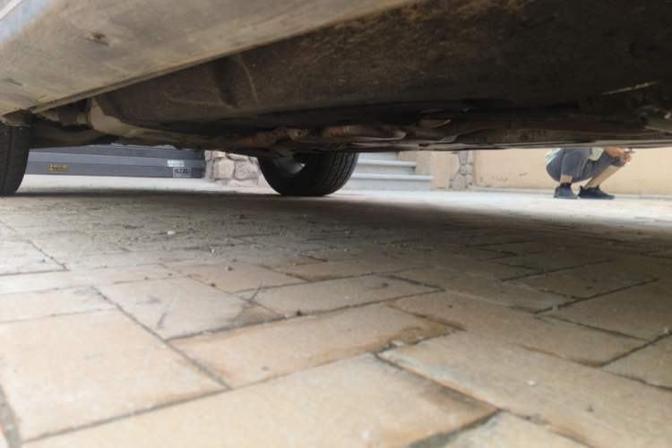 Used Mercedes-Benz GL-Class  Chassis Rear Right