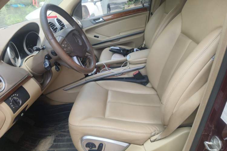 Used Mercedes-Benz GL-Class  Left Front Seat