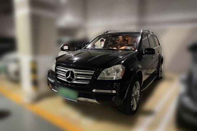 Used Mercedes-Benz GL-Class Mercedes-Benz GLS 550, 2010 model, 5.5L, automatic transmission, 7 seats, gasoline (parallel import), U.S. specification