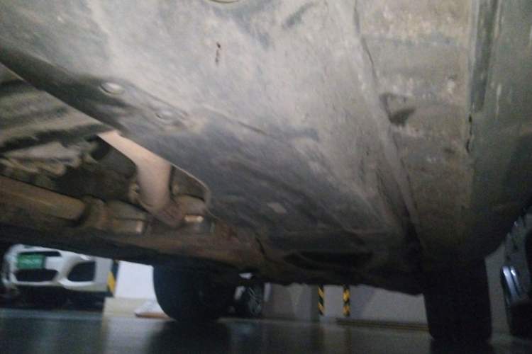 Used Mercedes-Benz GL-Class  Chassis Front Left