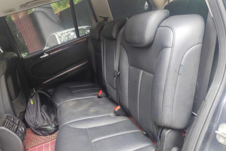 Used Mercedes-Benz GL-Class  Left Rear Seat