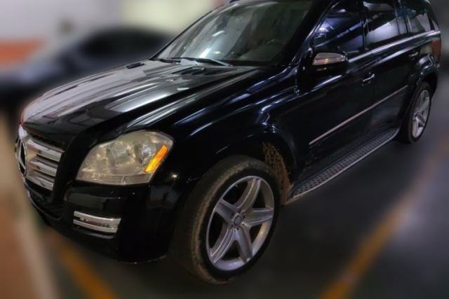 Używany Mercedes-Benz GL-Class Mercedes-Benz GL550, 5.5L, automatic, four-wheel drive, 7 seats (parallel import)