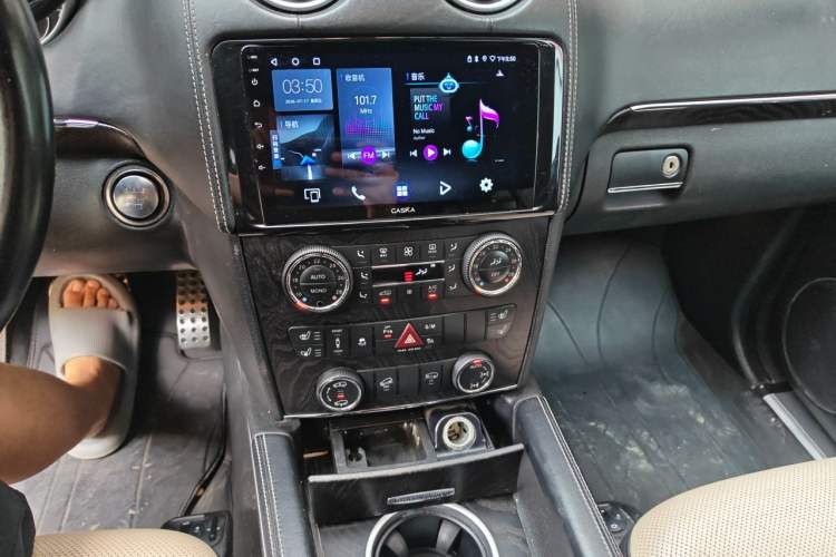 Used Mercedes-Benz GL-Class 2011 GL 450 Prestige Grand Edition Audio And AC Panel