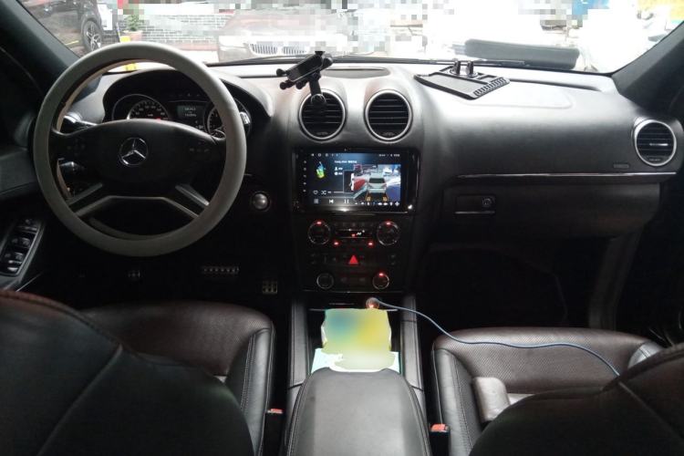 Used Mercedes-Benz GL-Class 2011 GL 450 Prestige Grand Edition Center Console