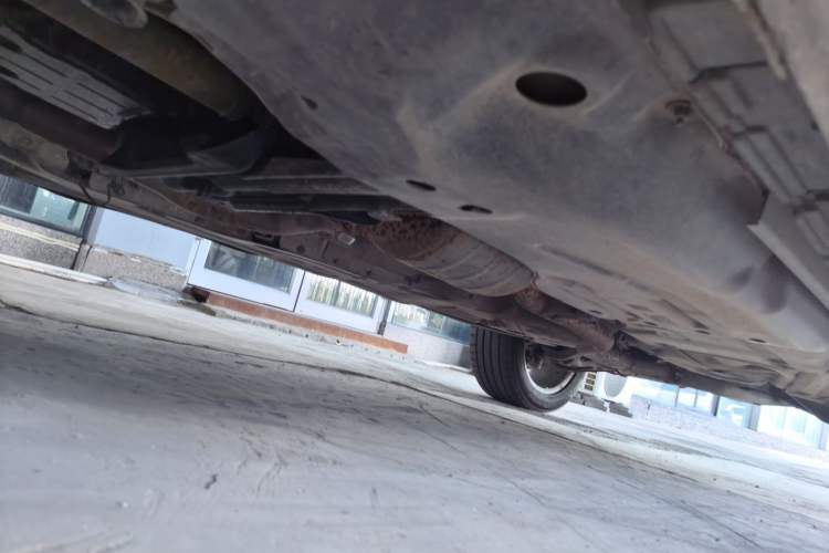 Used Mercedes-Benz GL-Class  Chassis Front Left