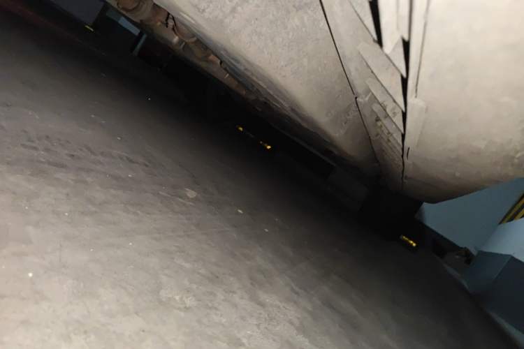 Used Mercedes-Benz GL-Class 2011 GL 450 Prestige Grand Edition Chassis Front Left