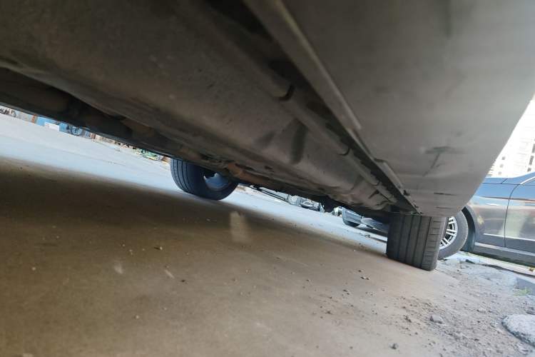 Used Mercedes-Benz GL-Class 2011 GL 450 4MATIC Prestige Edition Chassis Front Left