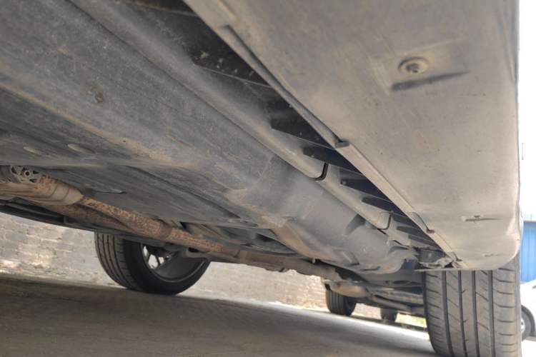 Used Mercedes-Benz GL-Class 2011 GL 450 4MATIC Prestige Edition Chassis Front Left
