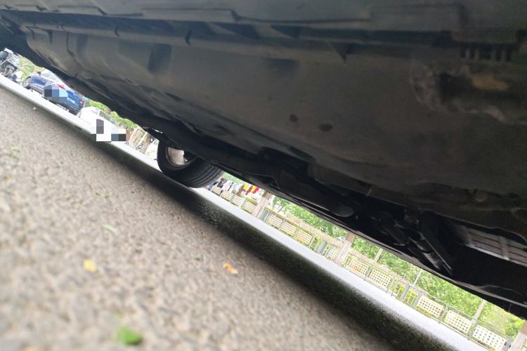 Used Mercedes-Benz GL-Class  Chassis Front Right