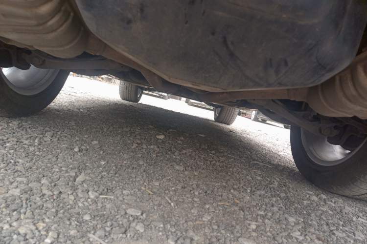 Used Mercedes-Benz GL-Class  Chassis Rear