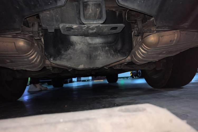 Used Mercedes-Benz GL-Class  Chassis Rear