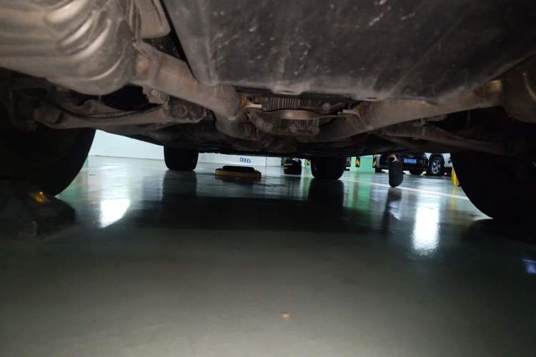 Used Mercedes-Benz GL-Class 2011 GL 450 Prestige Grand Edition Chassis Rear