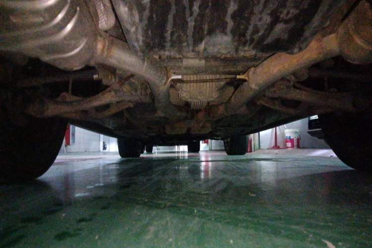 Used Mercedes-Benz GL-Class  Chassis Rear