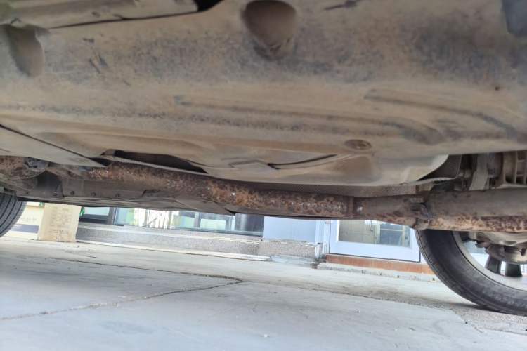 Used Mercedes-Benz GL-Class  Chassis Rear Left