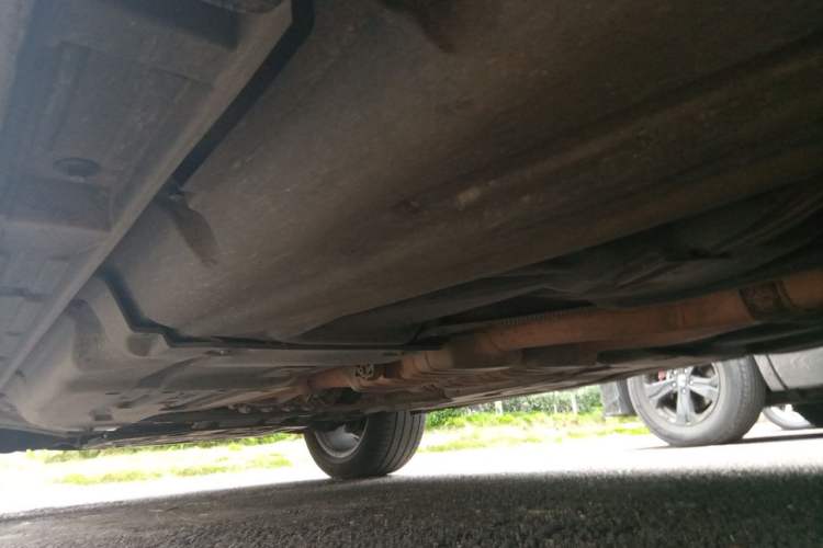 Used Mercedes-Benz GL-Class 2011 GL 450 Prestige Grand Edition Chassis Rear Left