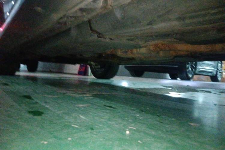 Used Mercedes-Benz GL-Class  Chassis Rear Left