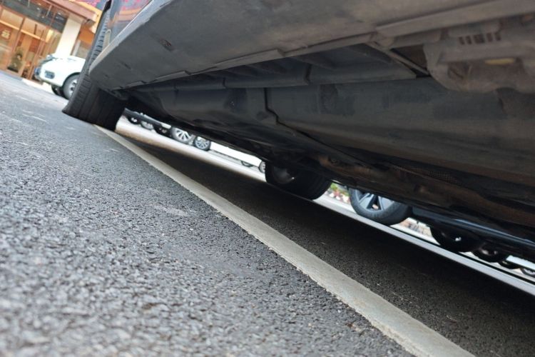 Used Mercedes-Benz GL-Class 2011 GL 450 Prestige Grand Edition Chassis Rear Left