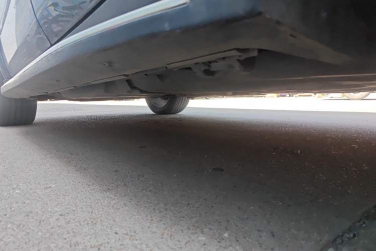 Used Mercedes-Benz GL-Class 2011 GL 450 Prestige Grand Edition Chassis Rear Left
