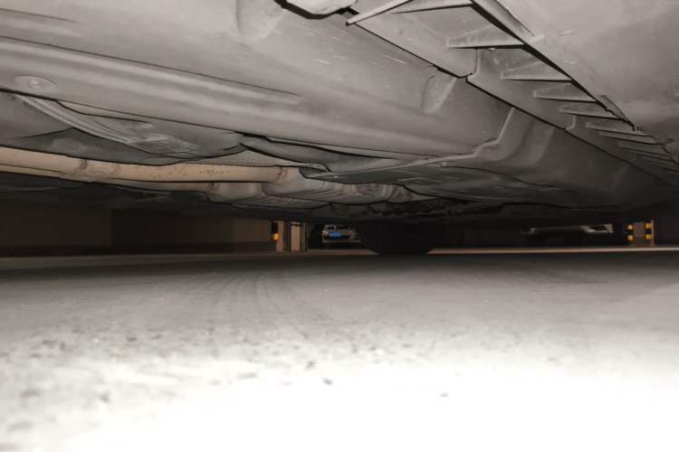 Used Mercedes-Benz GL-Class 2011 GL 450 Prestige Grand Edition Chassis Rear Right