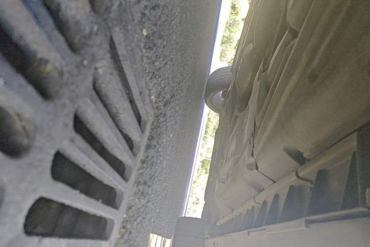 Used Mercedes-Benz GL-Class  Chassis Rear Right