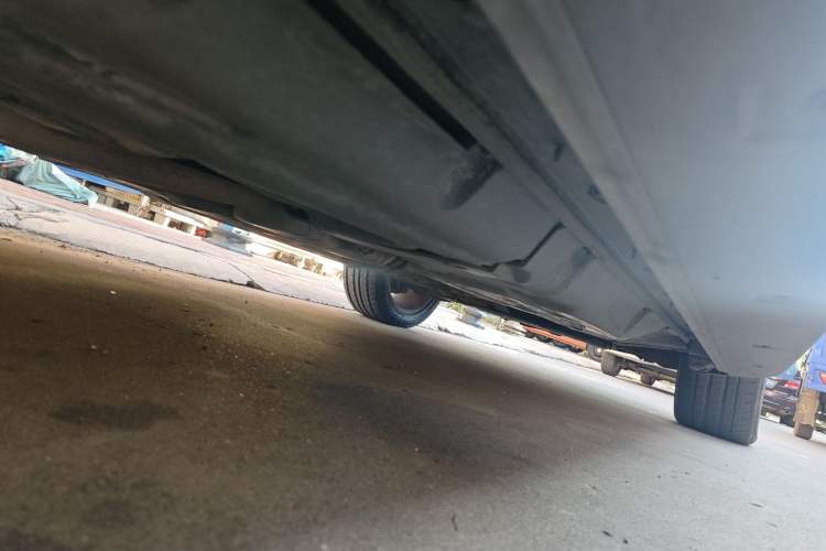 Used Mercedes-Benz GL-Class 2011 GL 450 4MATIC Prestige Edition Chassis Rear Right