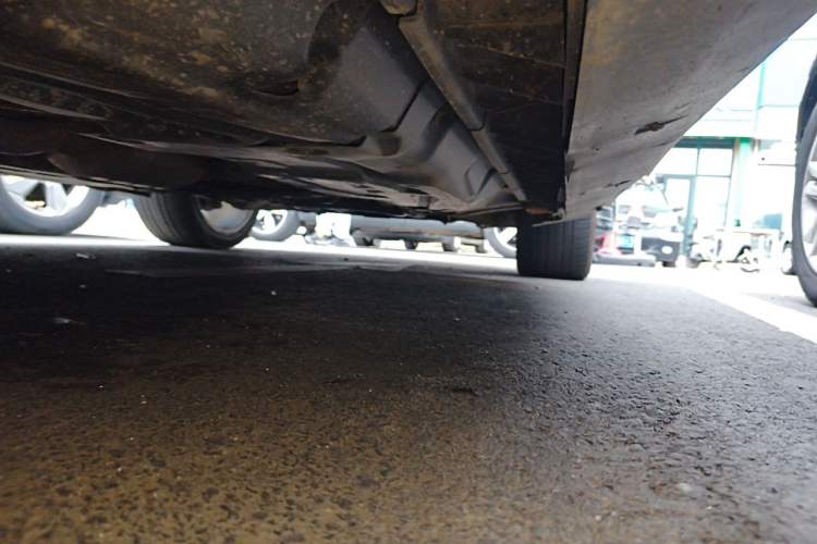 Used Mercedes-Benz GL-Class  Chassis Rear Right