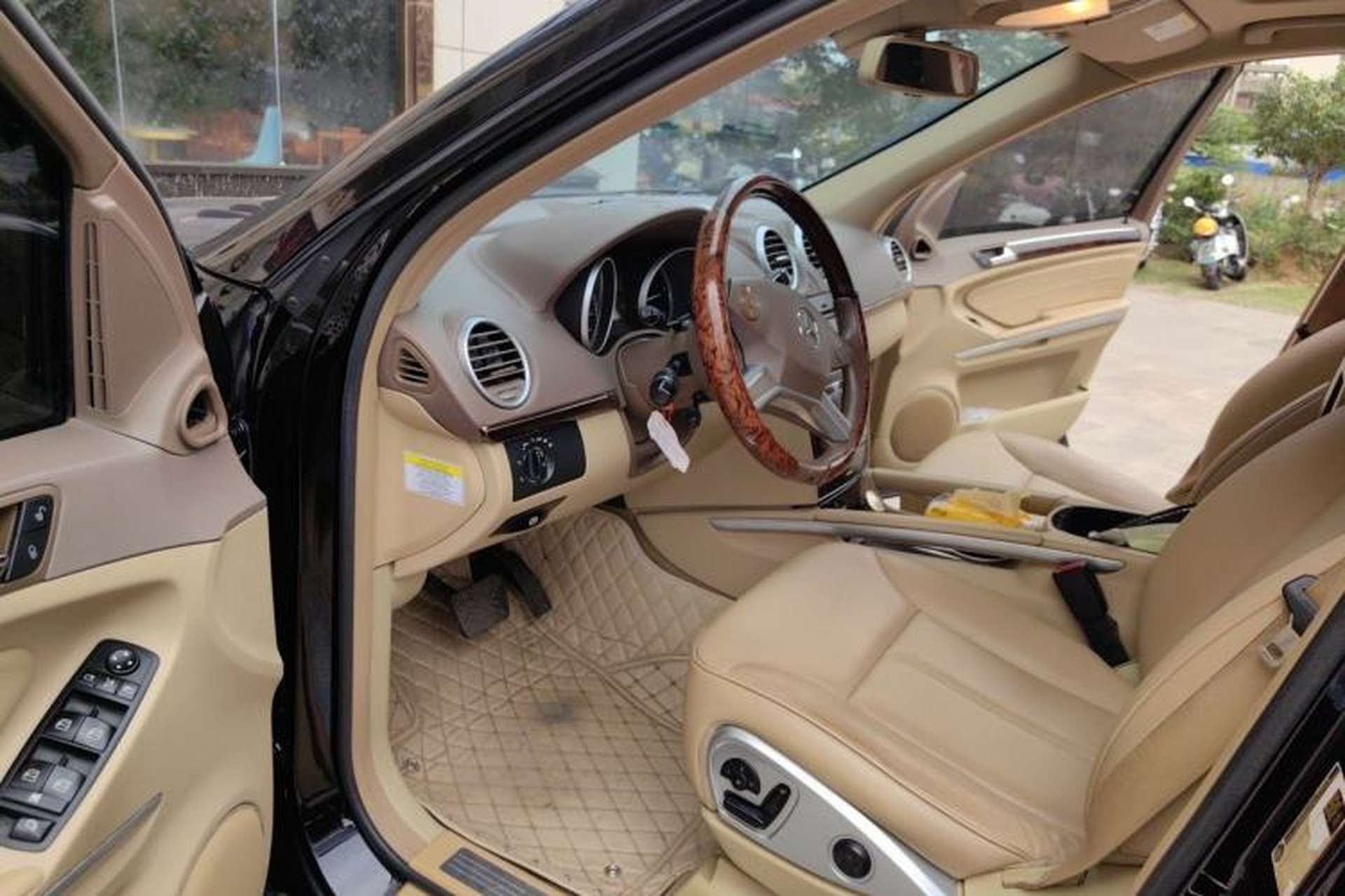 Used Mercedes-Benz GL-Class  Driver Seat