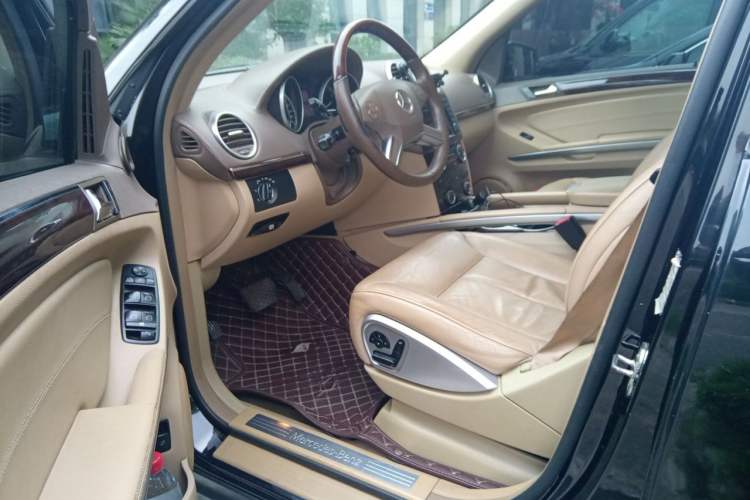 Used Mercedes-Benz GL-Class 2011 GL 450 Prestige Grand Edition Driver Seat