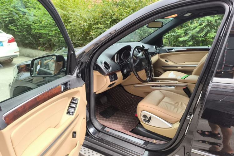 Used Mercedes-Benz GL-Class 2011 GL 450 4MATIC Prestige Edition Driver Seat