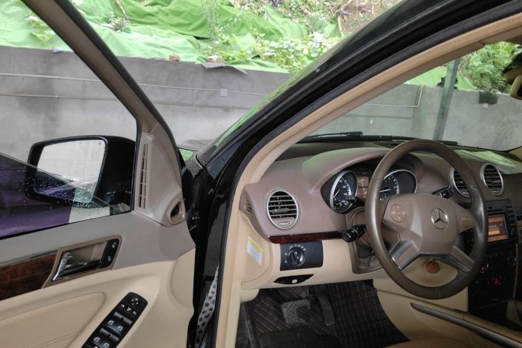Used Mercedes-Benz GL-Class  Driver Seat