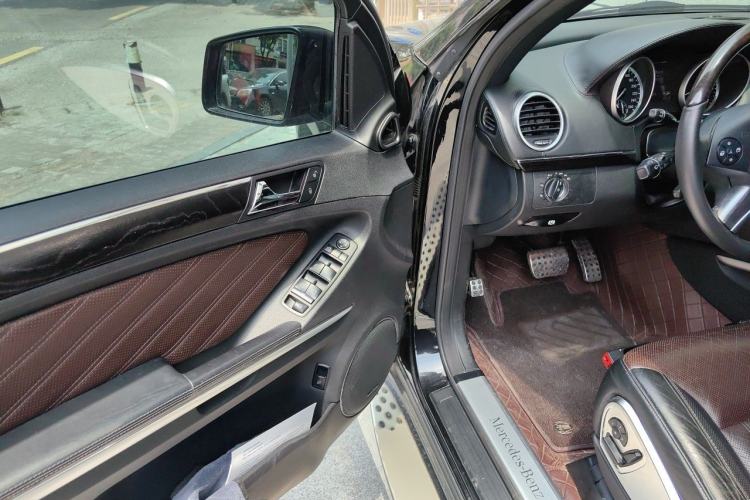 Used Mercedes-Benz GL-Class 2011 GL 450 Prestige Grand Edition Driver Seat