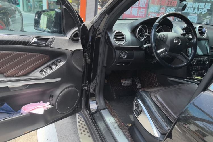 Used Mercedes-Benz GL-Class 2011 GL 450 Prestige Grand Edition Driver Seat
