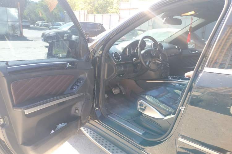 Used Mercedes-Benz GL-Class 2011 GL 450 Prestige Grand Edition Driver Seat