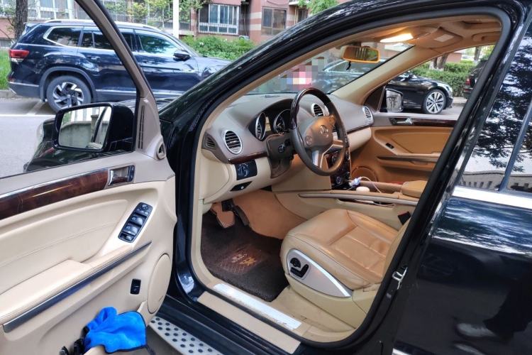 Used Mercedes-Benz GL-Class 2011 GL 450 4MATIC Prestige Edition Driver Seat