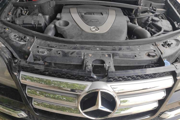 Used Mercedes-Benz GL-Class 2011 GL 450 4MATIC Prestige Edition Engine Bay
