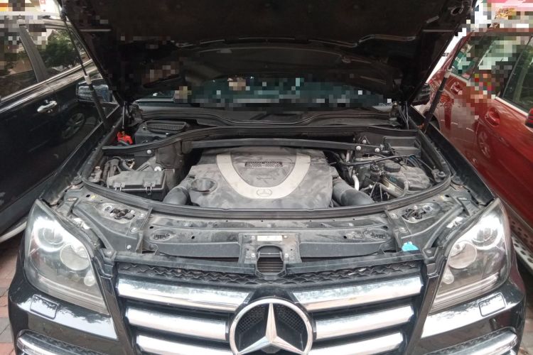 Used Mercedes-Benz GL-Class 2011 GL 450 Prestige Grand Edition Engine Bay